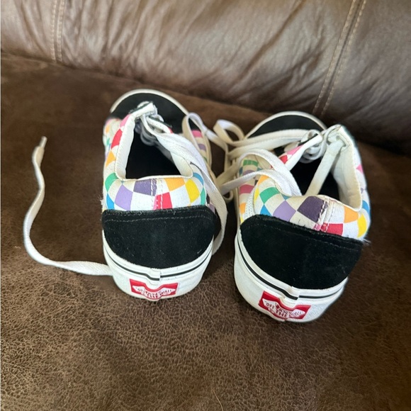 VANS Rainbow Checkerboard Old Skool Sneakers Women’s Size 6 Colorful - Picture 2 of 6